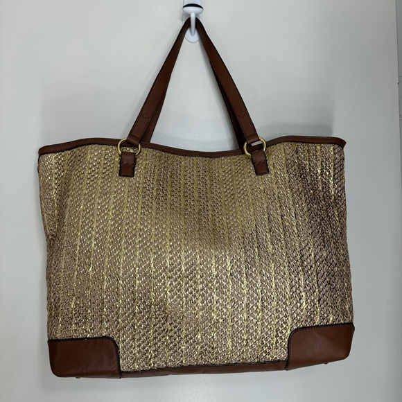 Juicy Couture Palm Springs Metallic
Straw Tote Bag - Picture 6 of 13